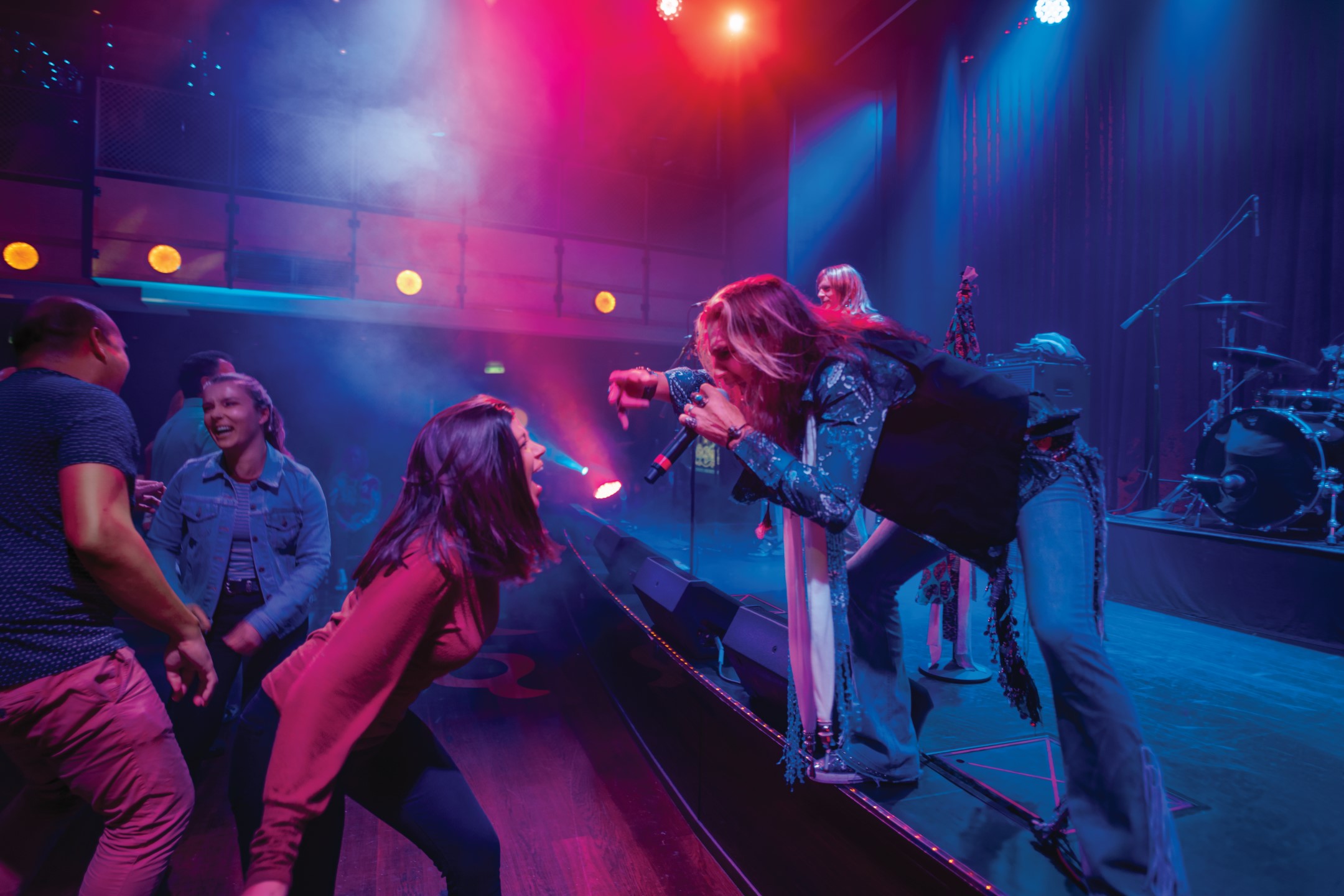 Ovation of the Seas - Music Hall